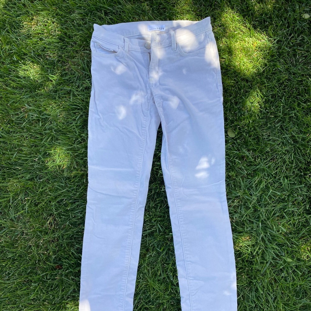 white skinny jeans